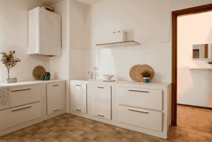 cucina in cartone bianca