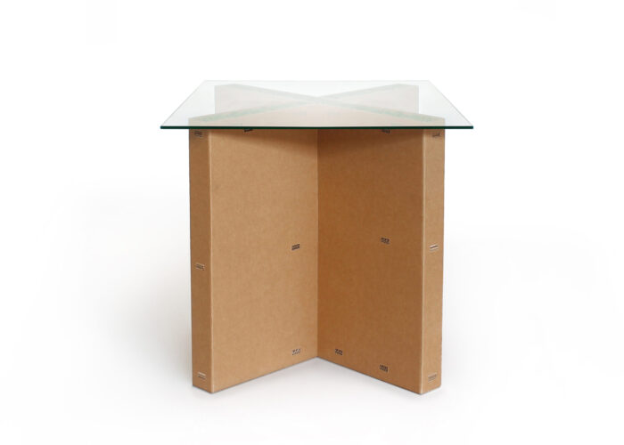 Tavolo quadrato in cartone con piano in vetro 'Otro 80' Tavolo quadrato in cartone con piano in vetro 'Otro 80'