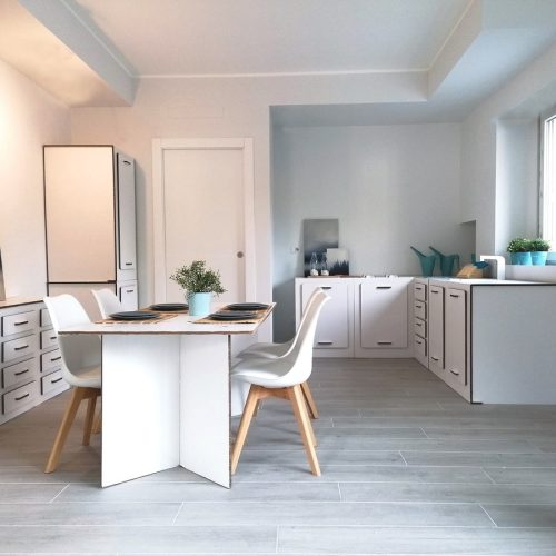 arredo cucina in cartone