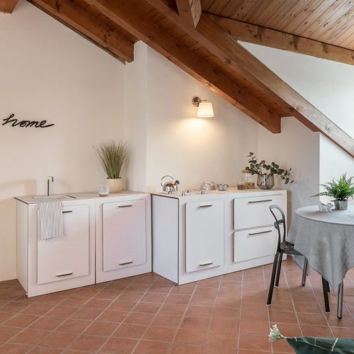 cucina 'gioia' in cartone per home staging